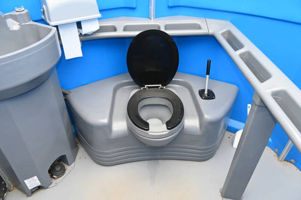 Best Construction site porta potty rental  in Everman, TX